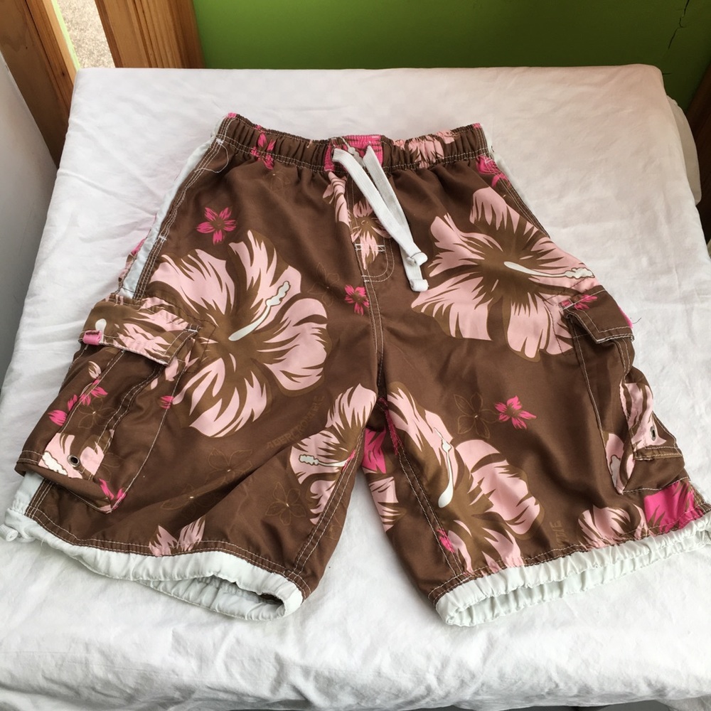 Abercrombie & Fitch Floral Tugger Board Shorts, L